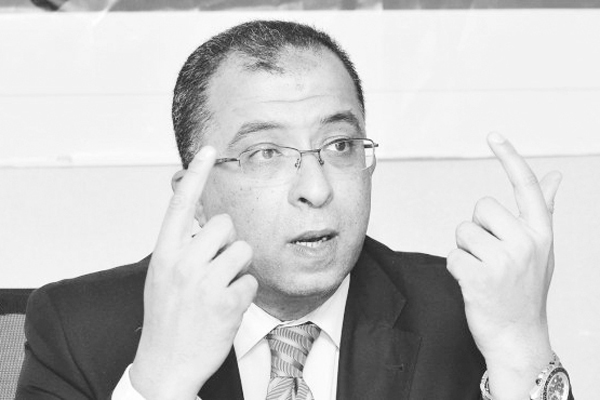 Upgrading the administration Dr Ashraf Al-Arabi