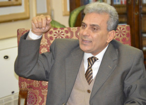Gaber Nassar reveals what goes around beneath Cairo University Dome