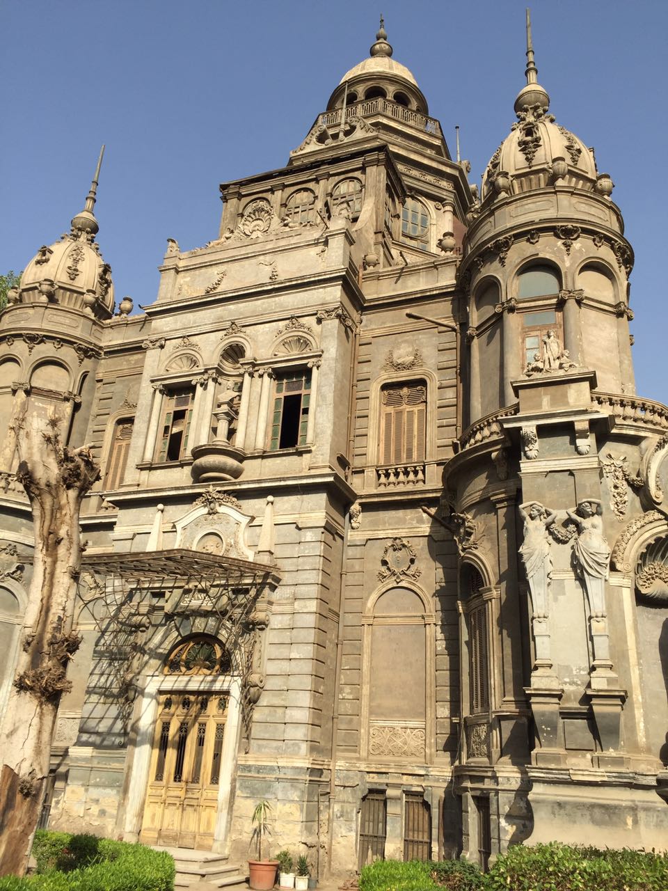 Al Sakakini Palace: When beauty speaks of itself!