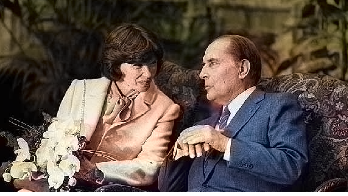 At the cataracts of the river Nile in Aswan, where François Mitterrand decided to run for president in 1987
