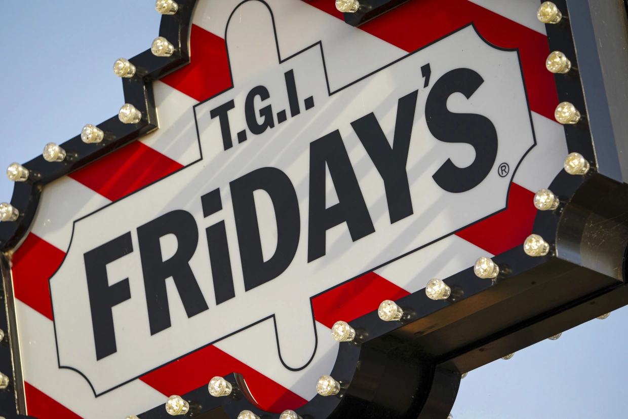 TGI Fridays Navigates Bankruptcy Amidst Industry Shifts