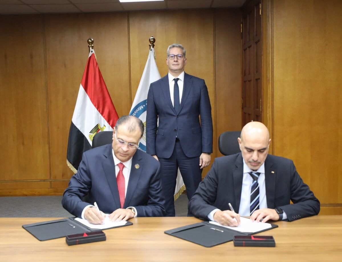 Abu Qir Fertilizers Embarks on Green Transformation: Major Agreements to Propel Sustainability Efforts