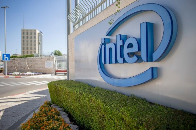 U.S. Equity in Intel Aims to Recenter Global Chip Production on American Soil